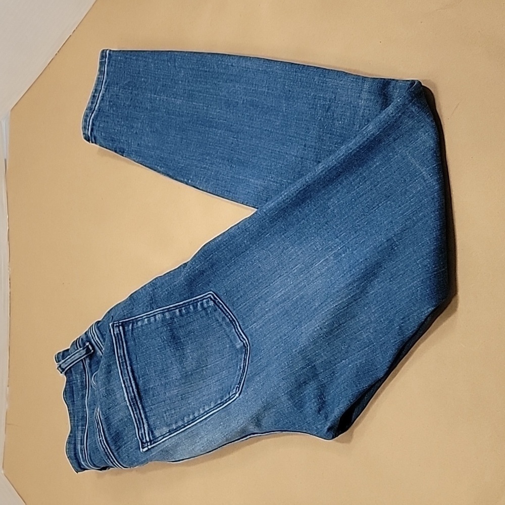 Zara Woman Premium Denim Collection Skinny Jeans, Size 6, Med-Dark Wash, EUC.